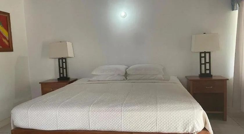 Gold Nugget Hotel Negril
