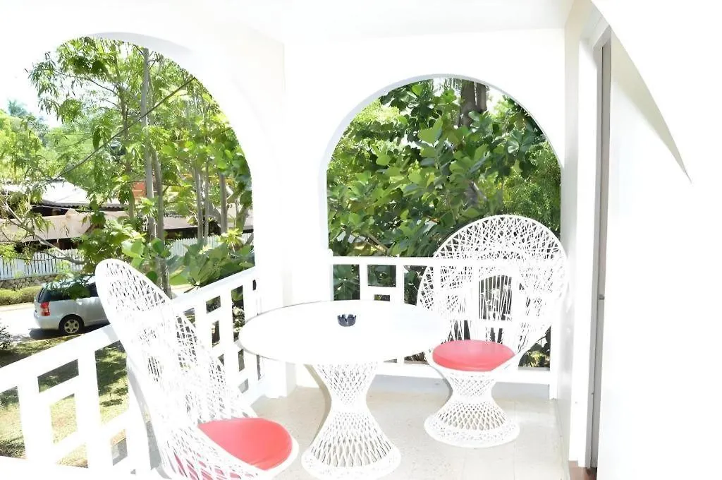 Gold Nugget Hotel Negril 3*,  Jamajka