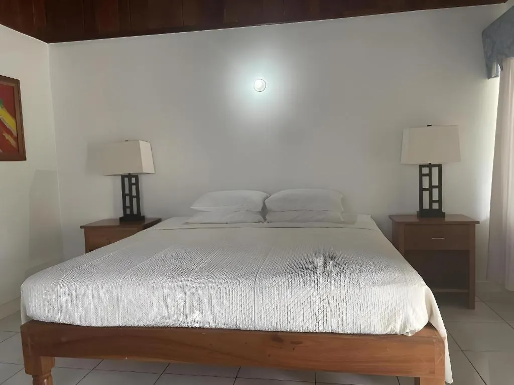 נגריל Gold Nugget Hotel